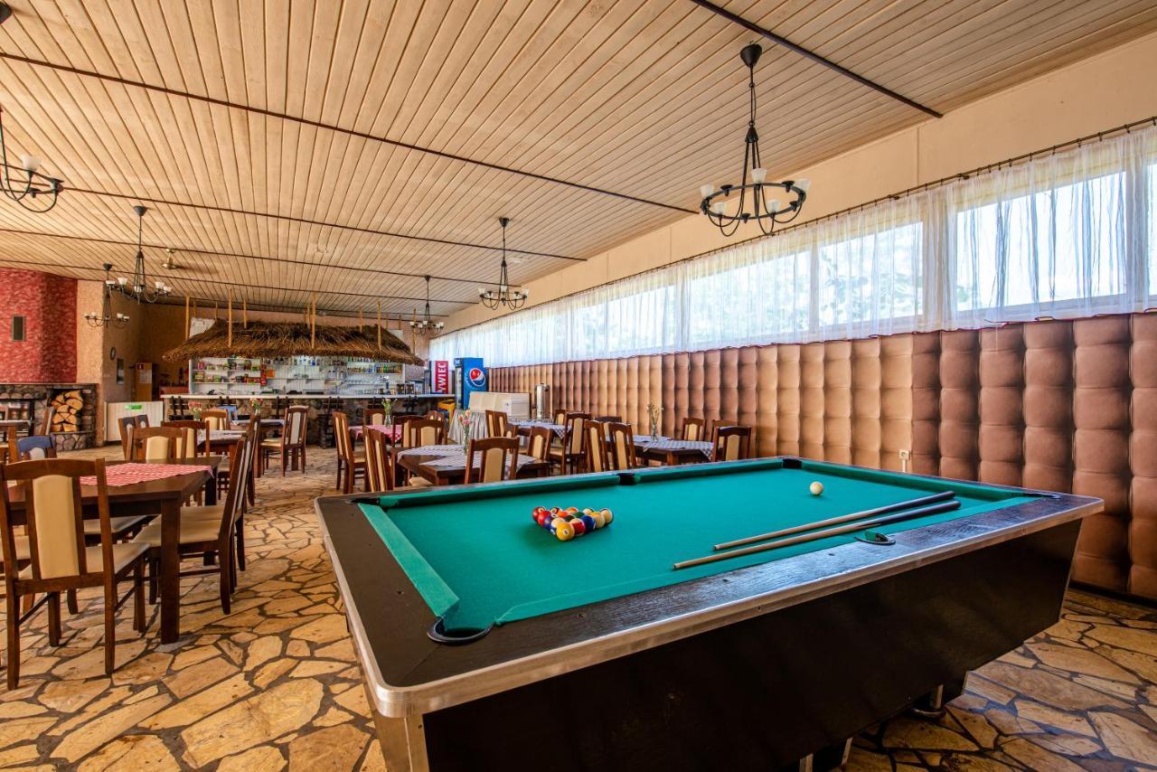 Osrodek Wypoczynkowy Dolomity Hotel Jedwabno ภายนอก รูปภาพ